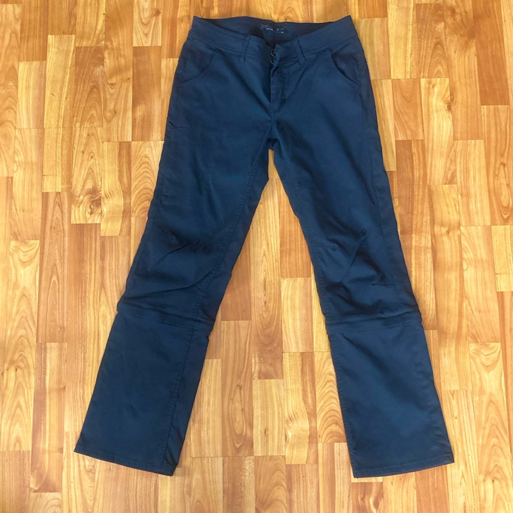 Prana women’s size 8, hiking pants convertible